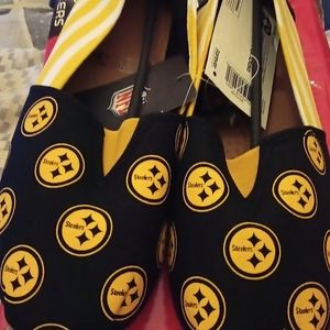 Pittsburgh Steelers women shoes size medium